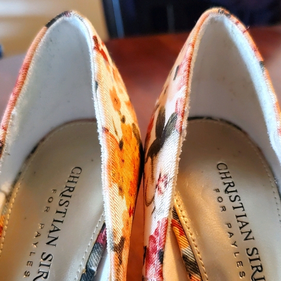 Payless Christian Siriano platform heels - Picture 4 of 4